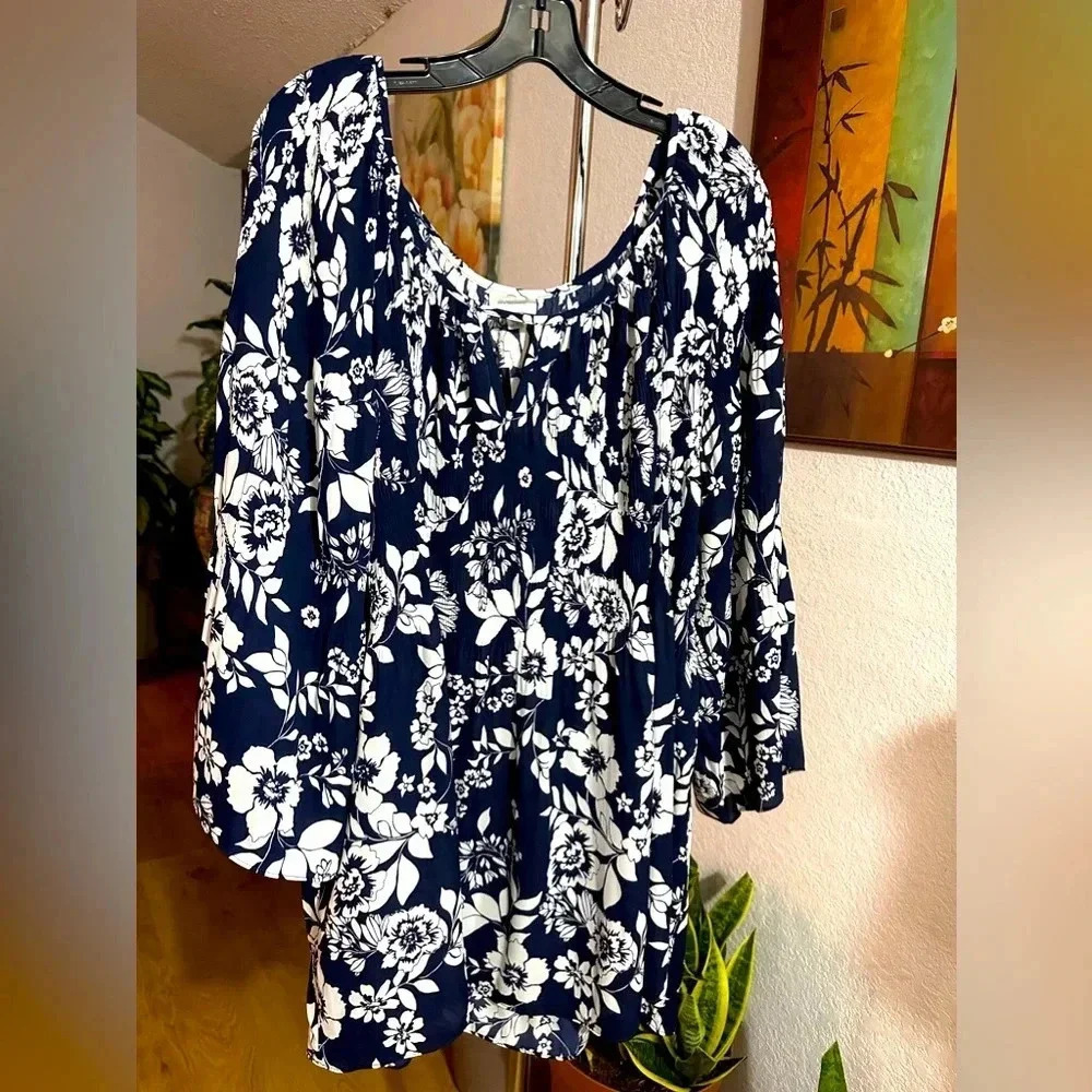 Avenue top pleat print navy blossom size 30/32